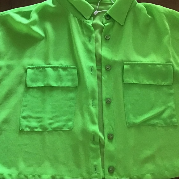 Bright crop blouse - Picture 1 of 2